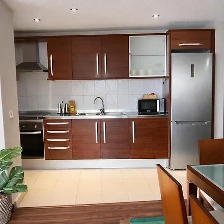 Eden Nautilus Sea&sunset Views Apartman *
